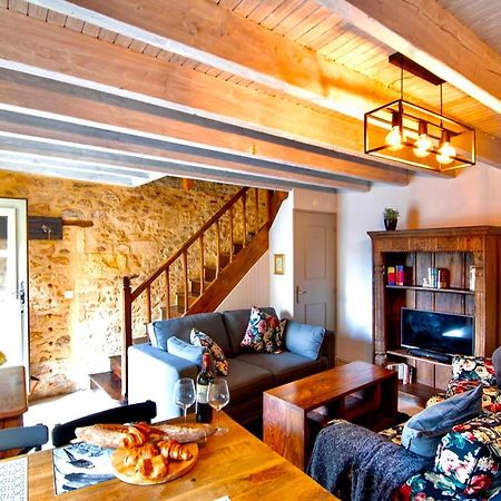 Cozy Cottage With Garden In Sarlat Medieval Centre Bagian luar foto