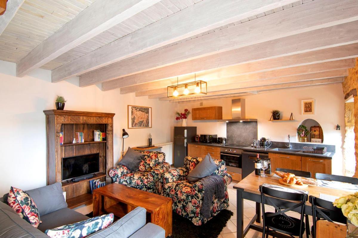 Cozy Cottage With Garden In Sarlat Medieval Centre Bagian luar foto
